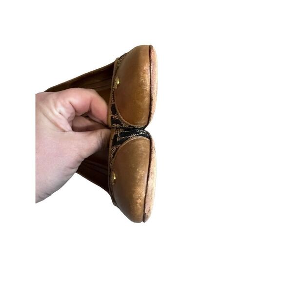 Tory Burch Canvas Animal Print Leather Pumps - Picture 9 of 14